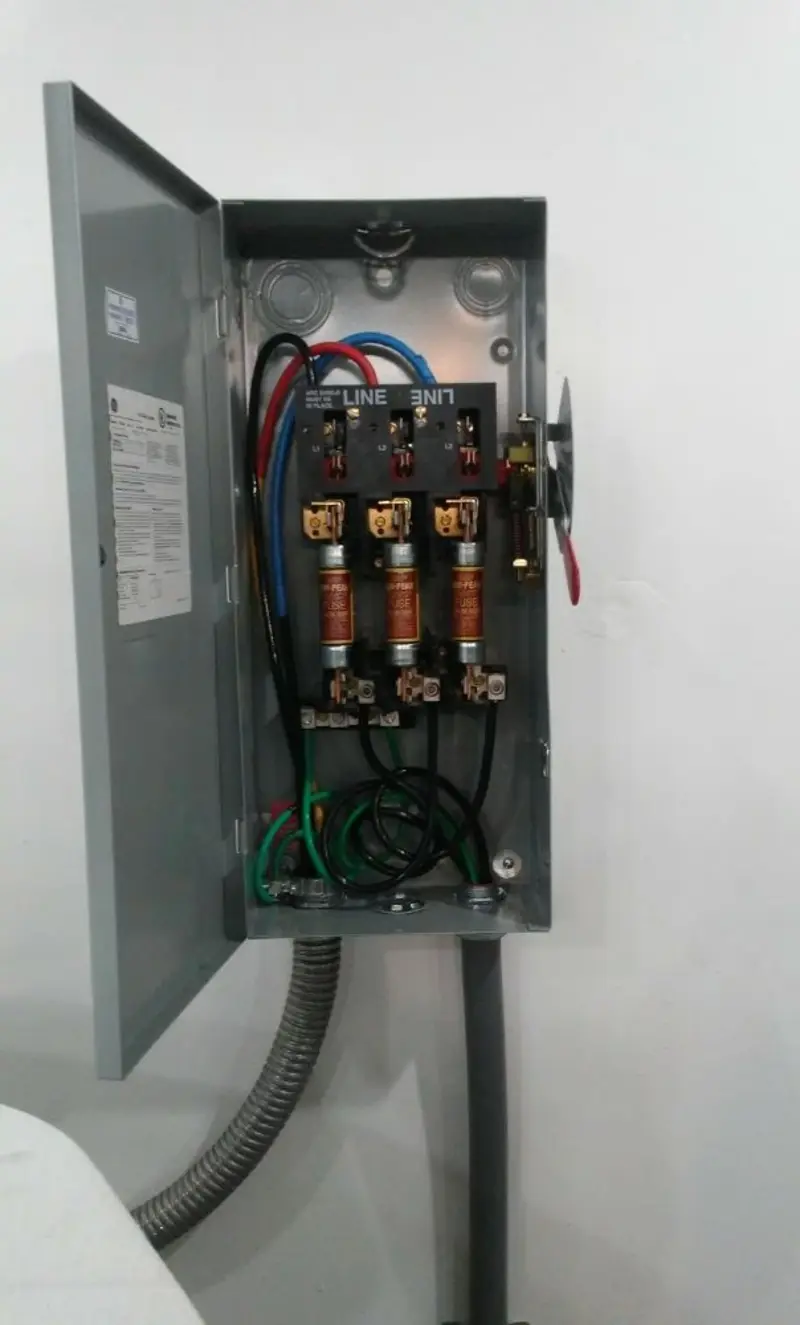 Three-phase disconnect switch installed for Electrical Wiring & Rewiring in Germantown